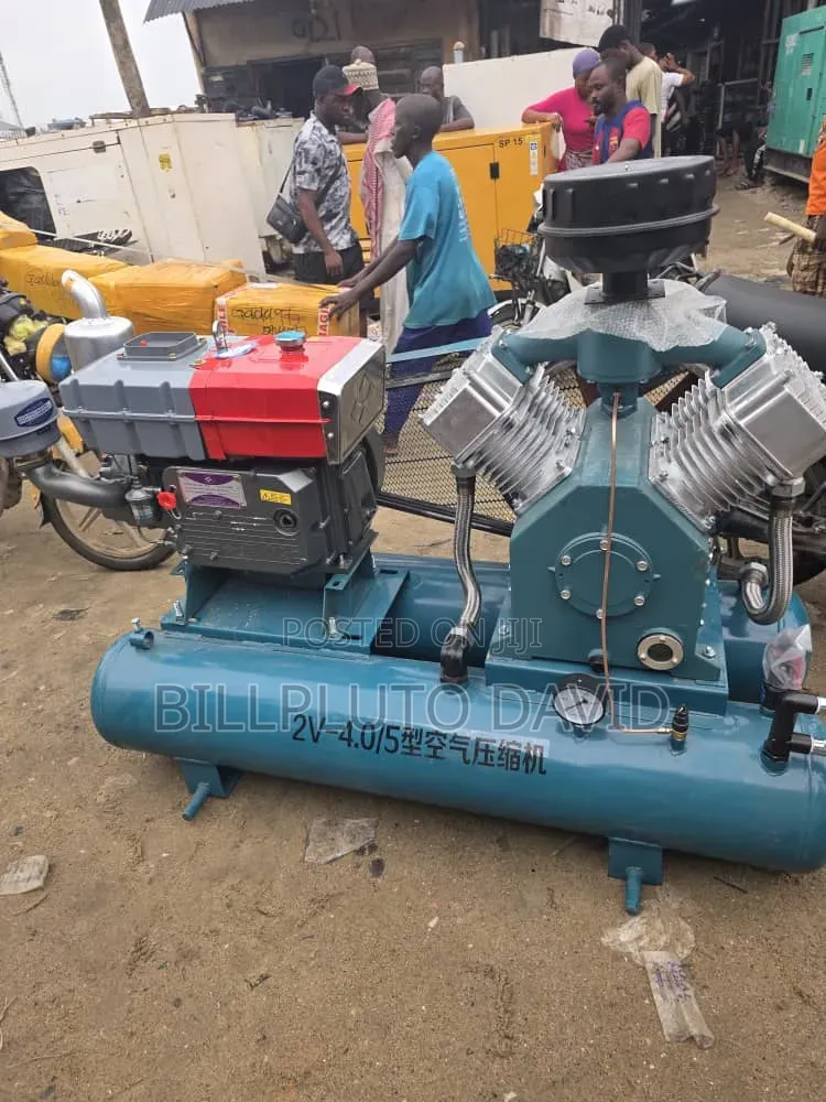 Heavy-Duty 2v-4.0/5 Diesel Piston Air Compressor,