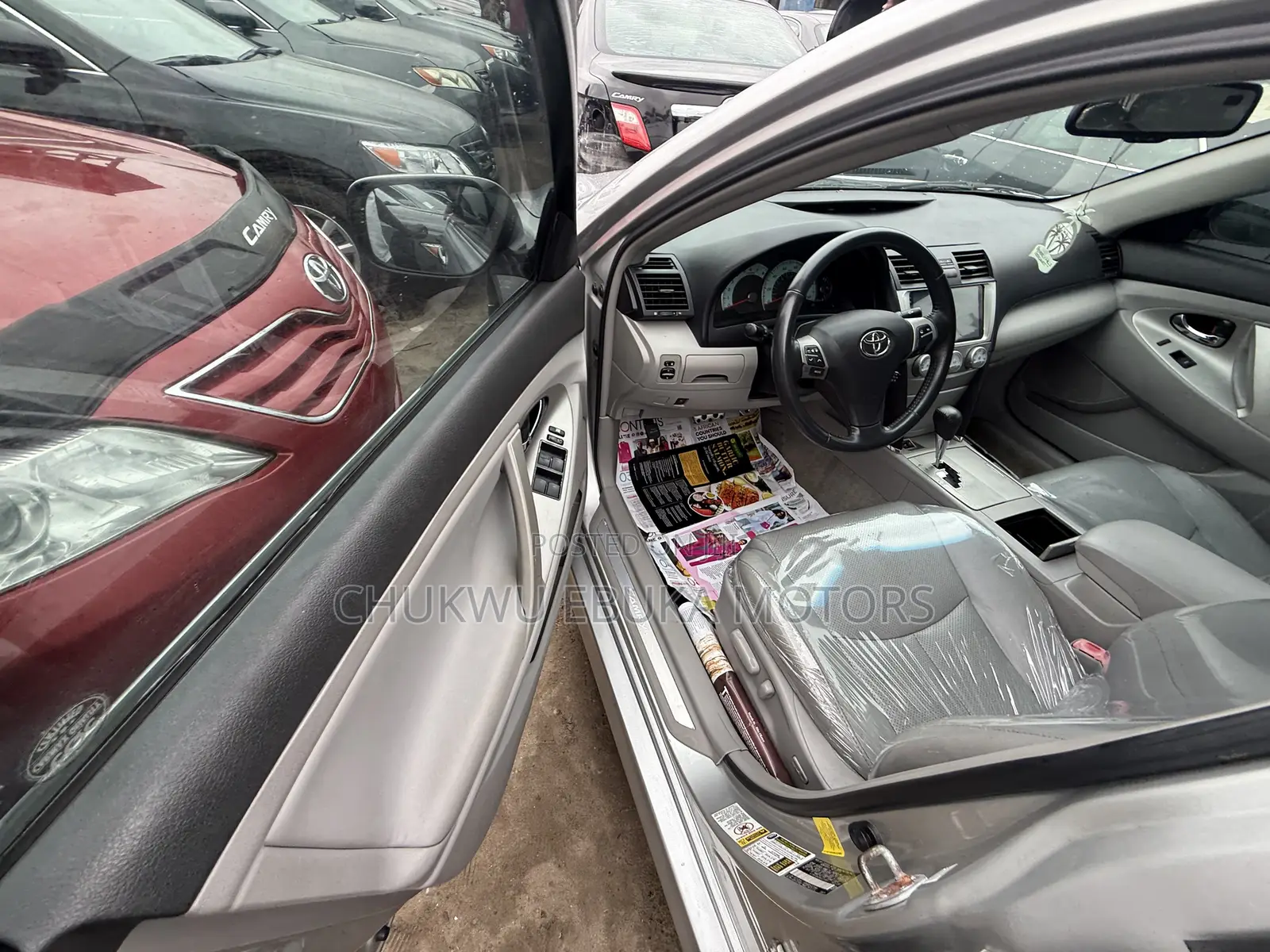 Toyota Camry SE 4dr Sedan (2.5L 4cyl 6A) 2011 Silver
