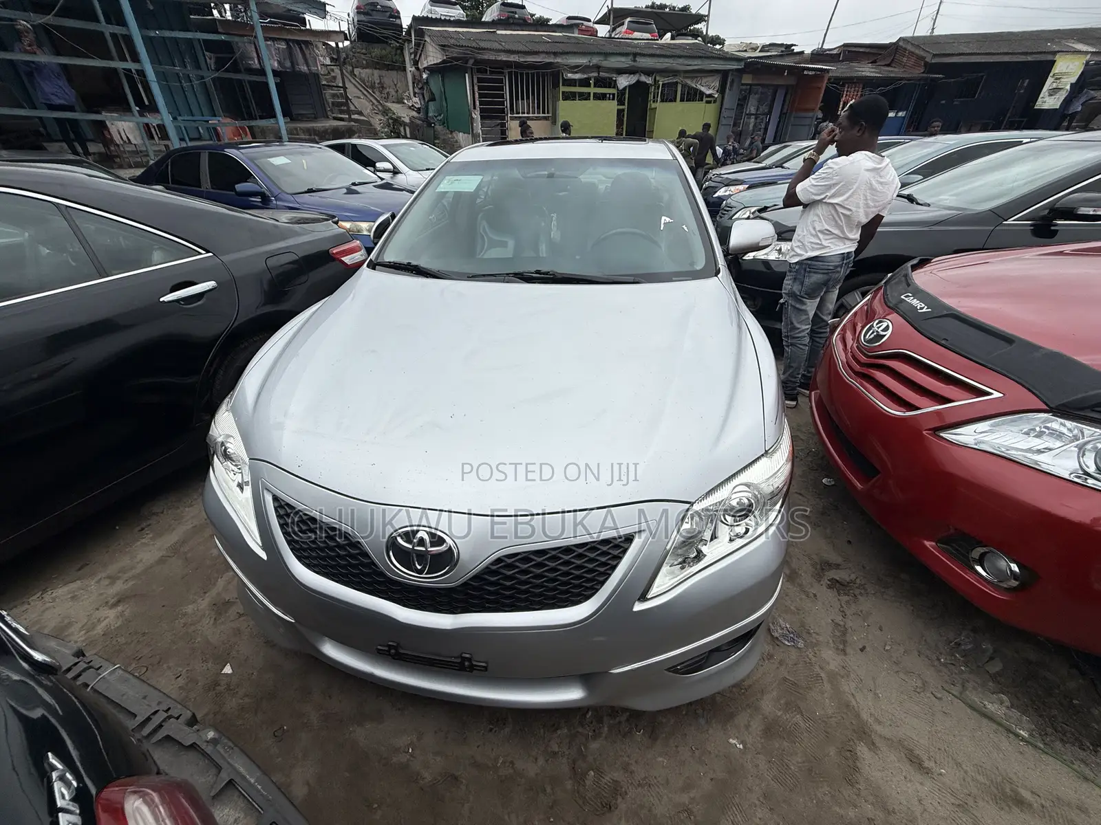 Toyota Camry SE 4dr Sedan (2.5L 4cyl 6A) 2011 Silver