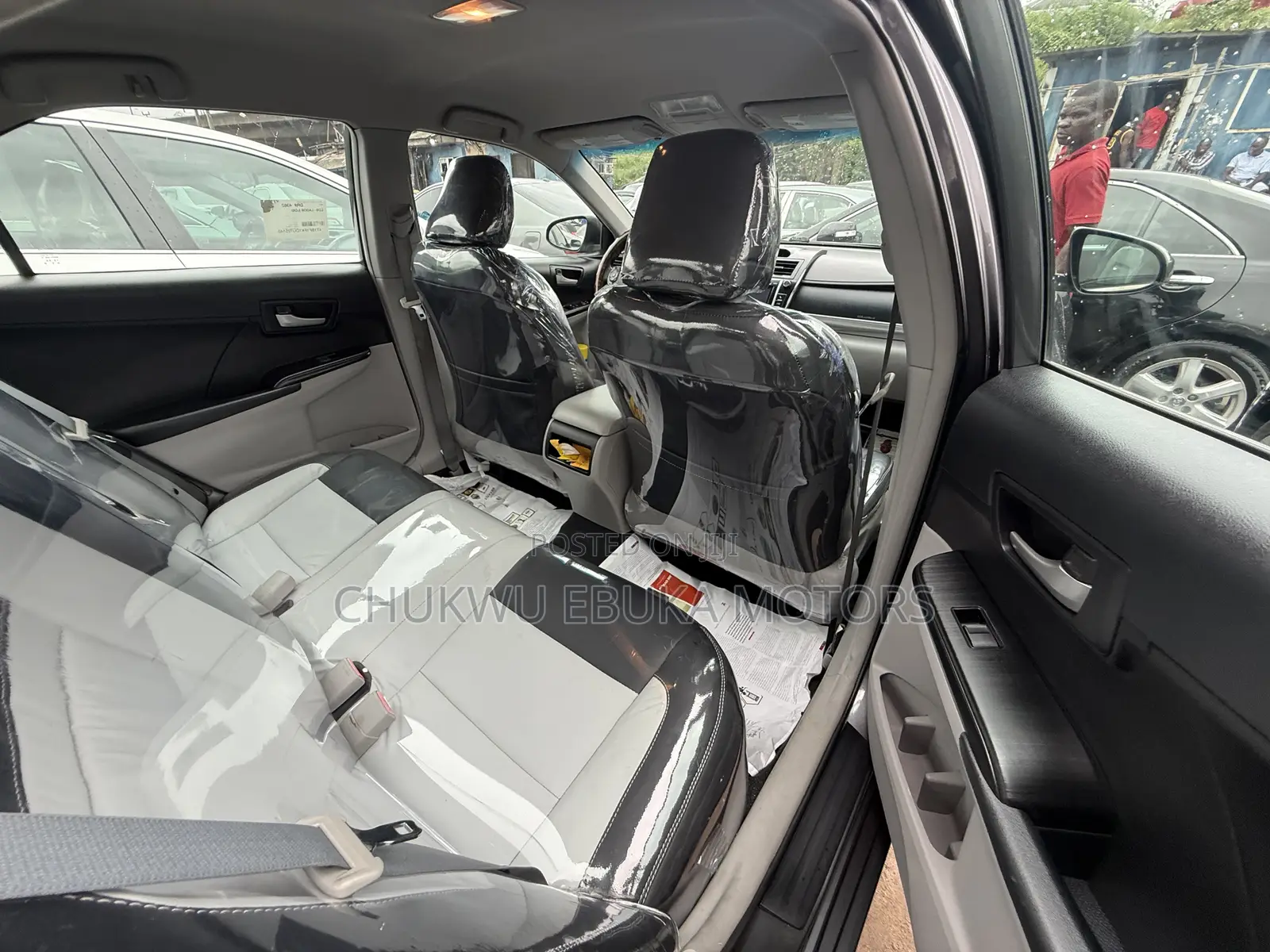 Toyota Camry LE 4dr Sedan (2.5L 4cyl 6A) 2013 Gray