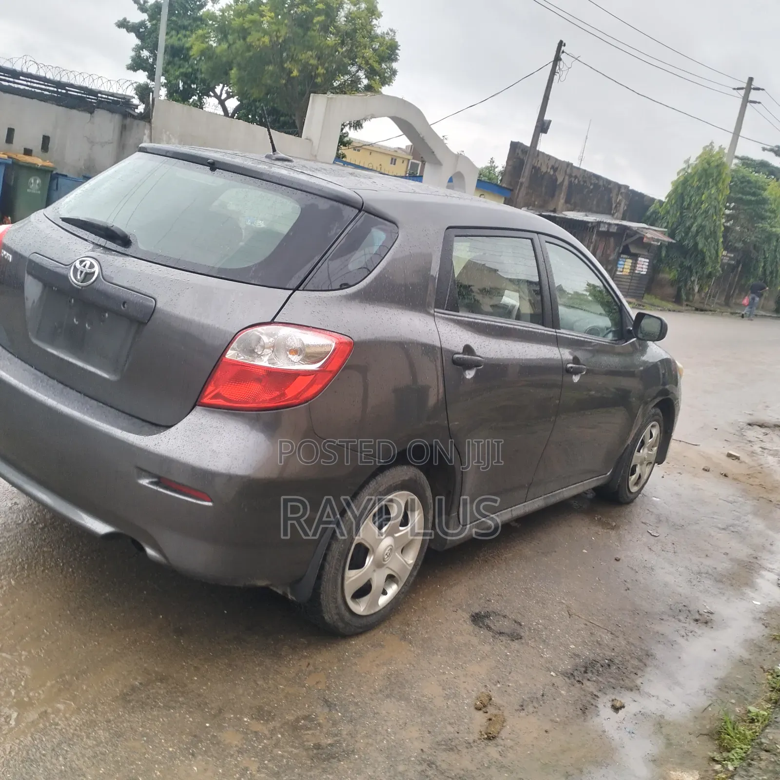 Toyota Matrix 2010 Gray