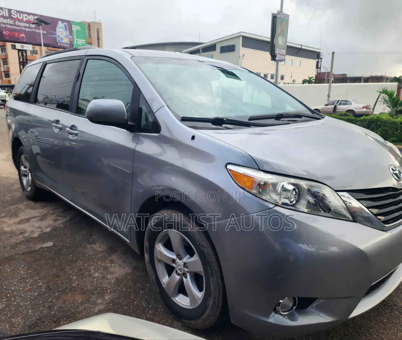Toyota Sienna 2011 Gray