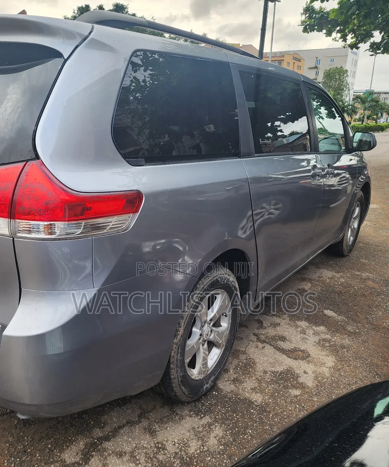Toyota Sienna 2011 Gray
