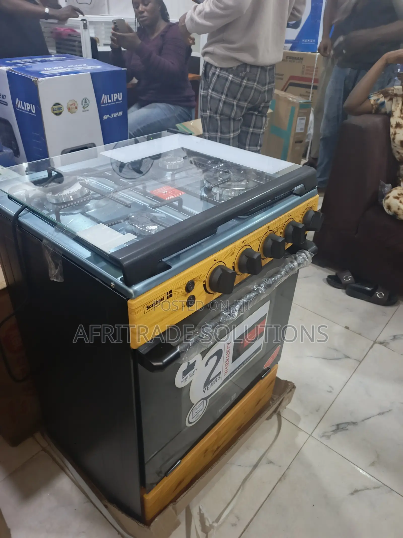 Scanfrost 60x60 Freestanding Gas Cooker With 4 Burners