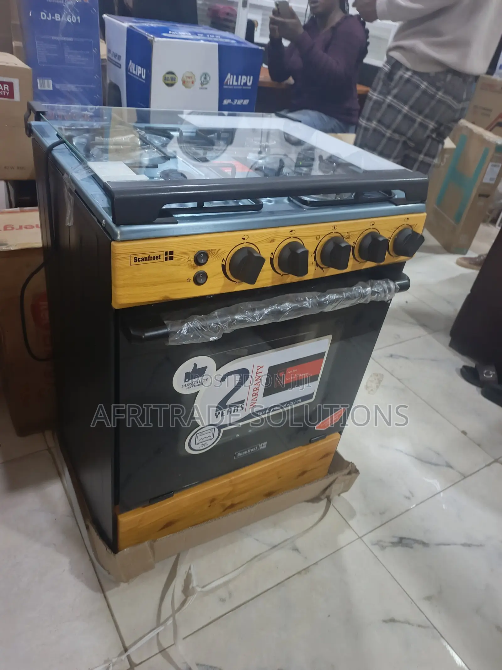 Scanfrost 60x60 Freestanding Gas Cooker With 4 Burners