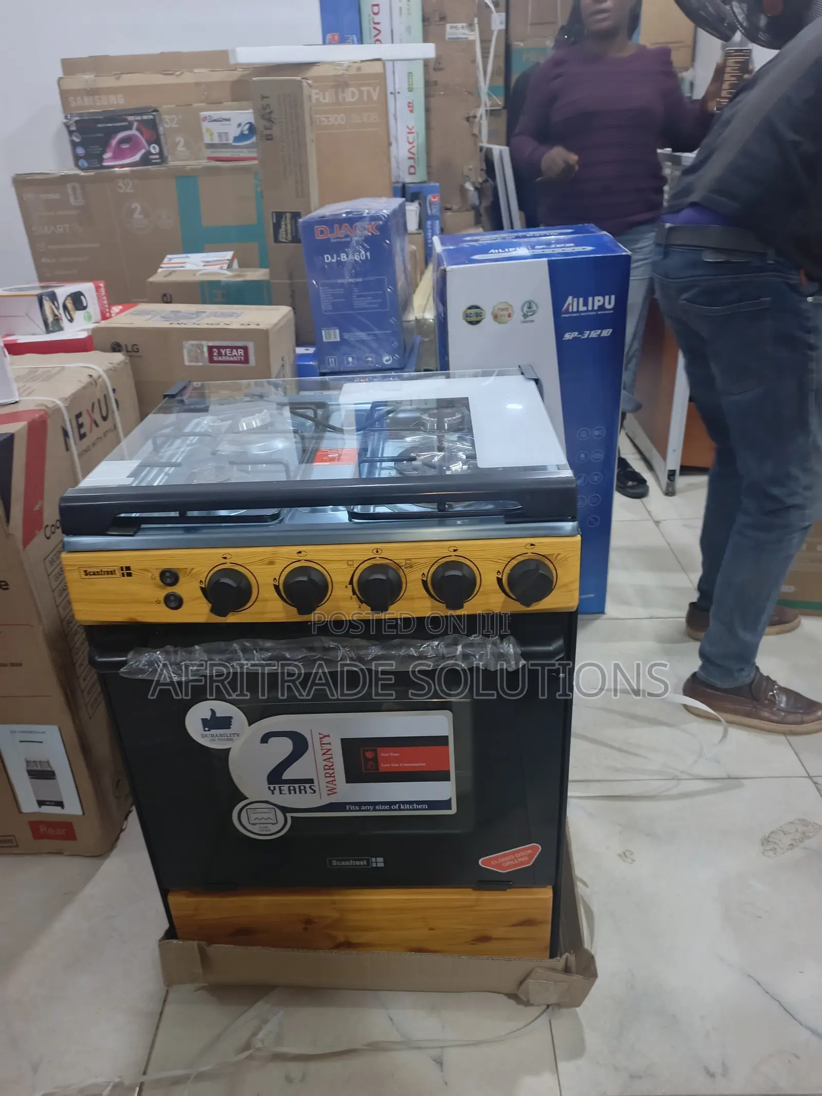 Scanfrost 60x60 Gas Cooker – Efficient Heat Distribution