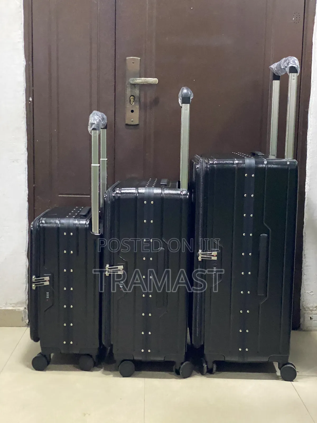 3 Set Black Aluminum Luggage - Premium Travel Suitcase Set