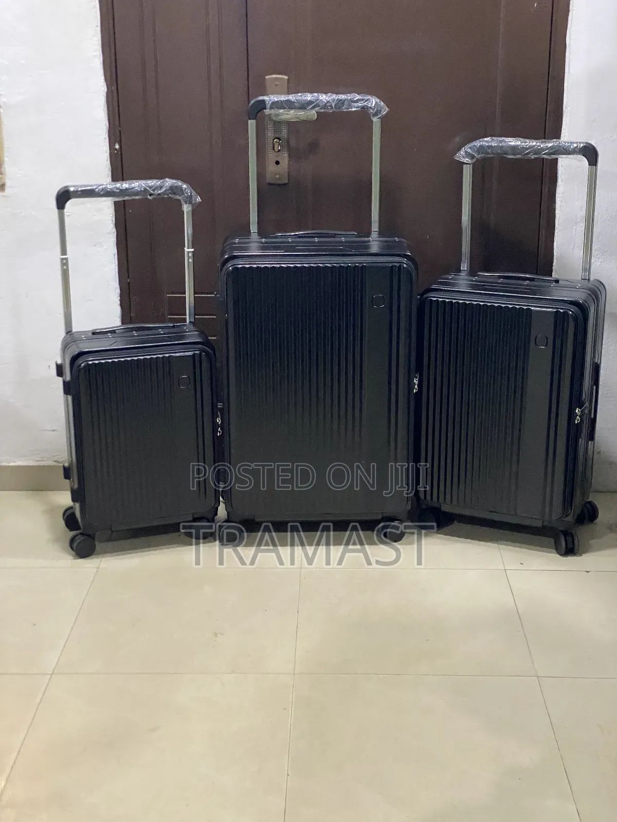 3 Set Black Aluminum Luggage - Premium Travel Suitcase Set