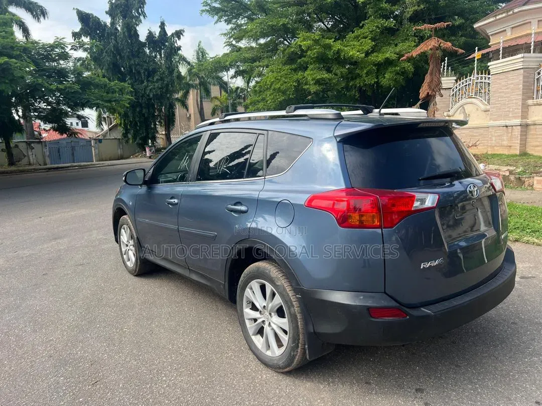 Toyota RAV4 Limited 4dr SUV AWD (2.5L 4cyl 6A) 2014 Blue