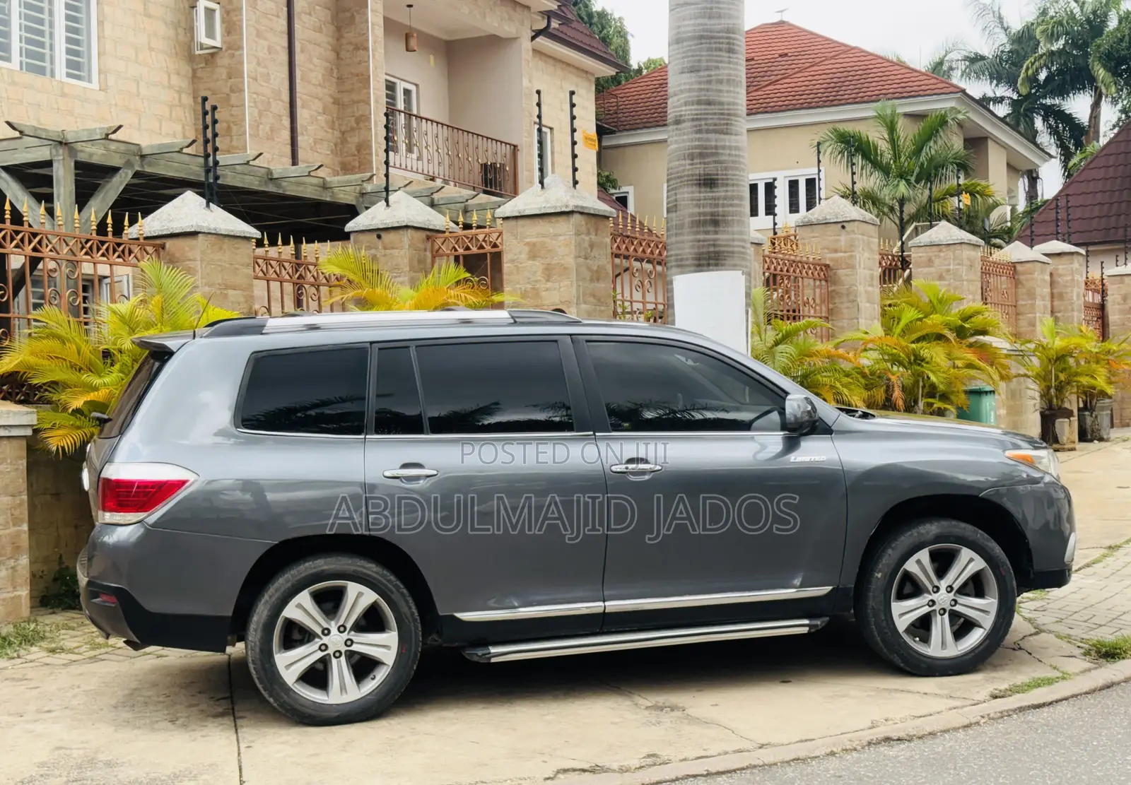 Toyota Highlander 2013 Gray
