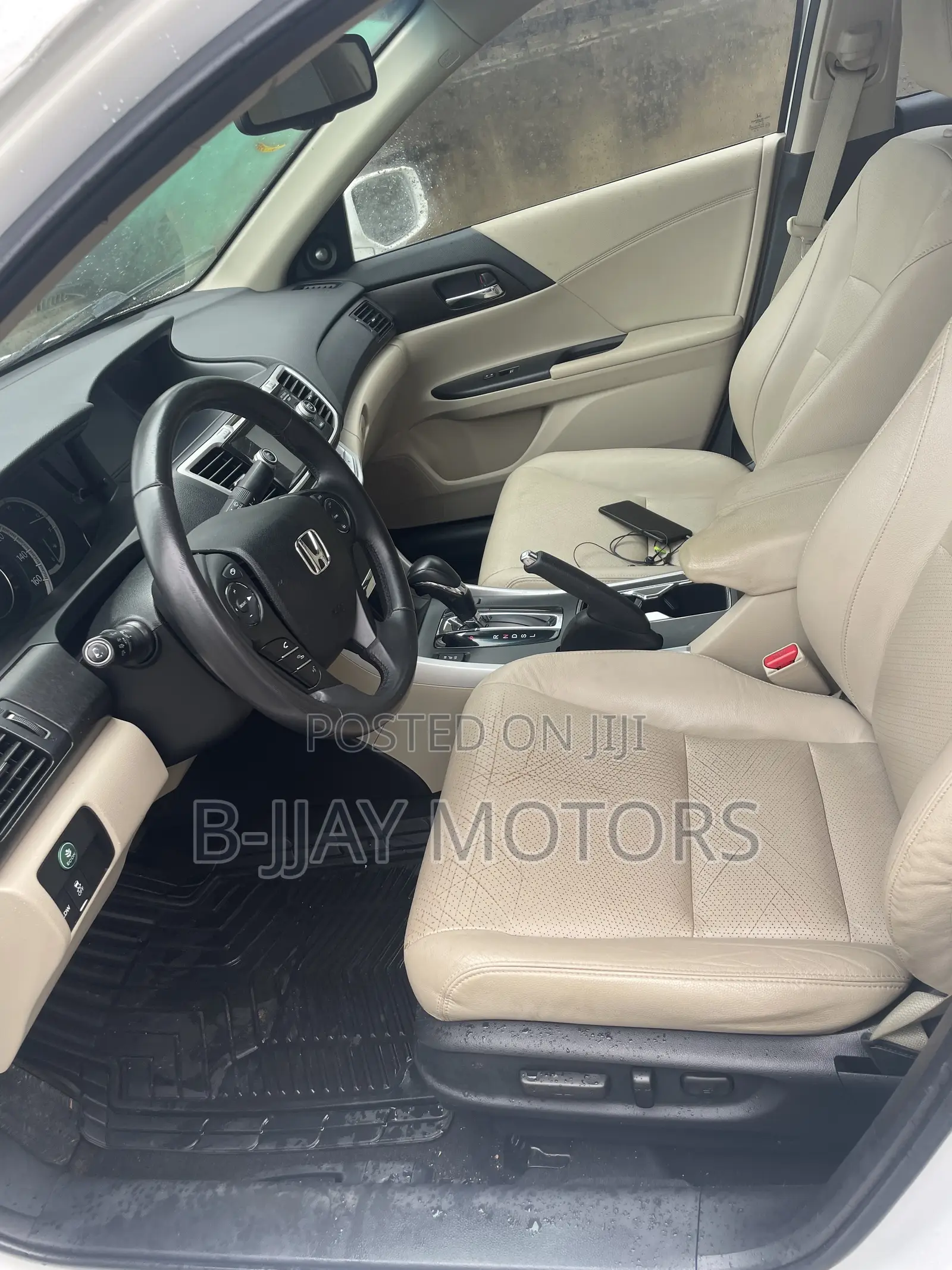 Honda Accord EX 4dr Sedan FWD (2.4L 4cyl 2A) 2013 White