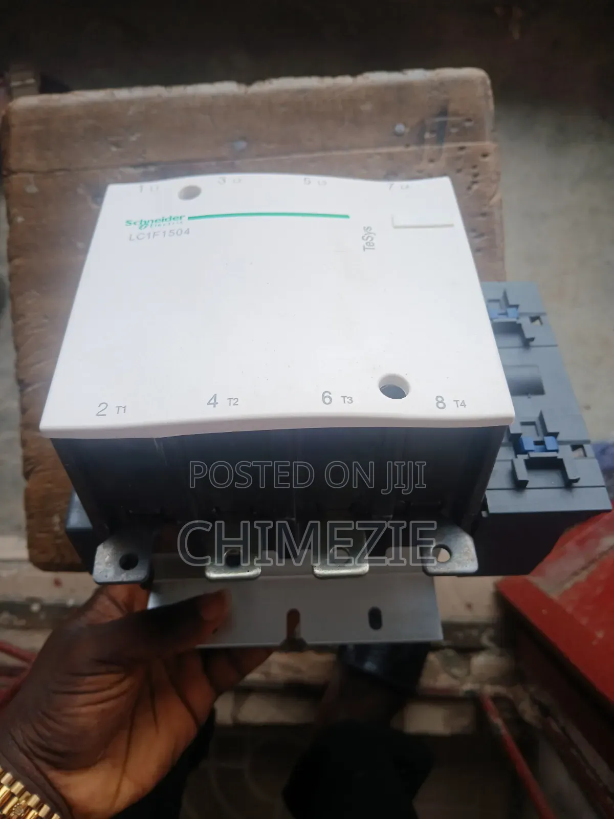 250Amps Schneider Contactor