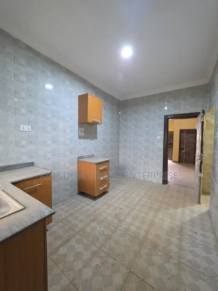 3bdrm Block of Flats in Command Ipaja Lagos for sale