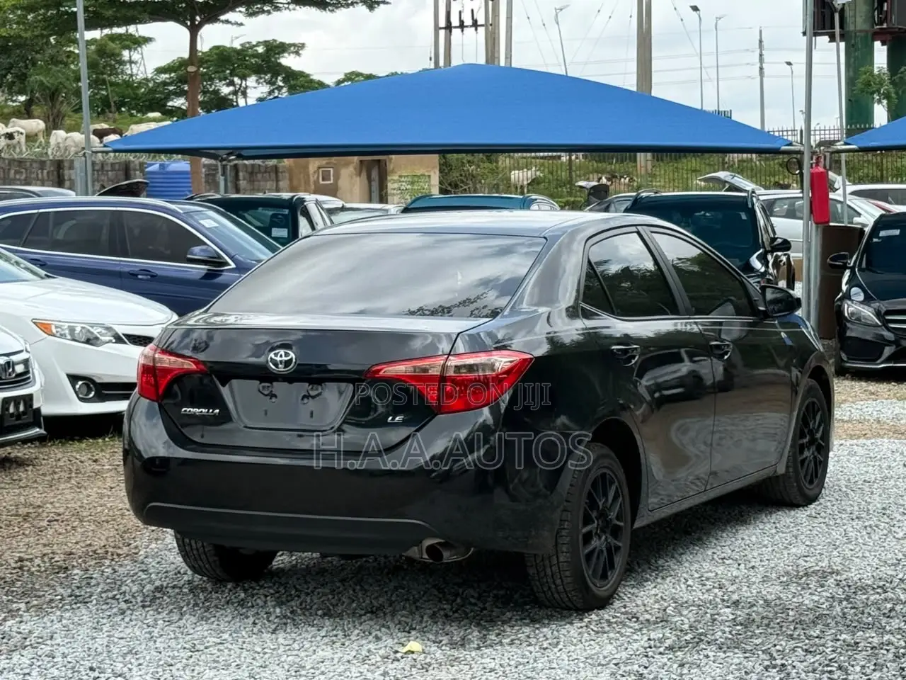 Toyota Corolla LE 4dr Sedan (1.8L 4cyl CVT) 2017 Black