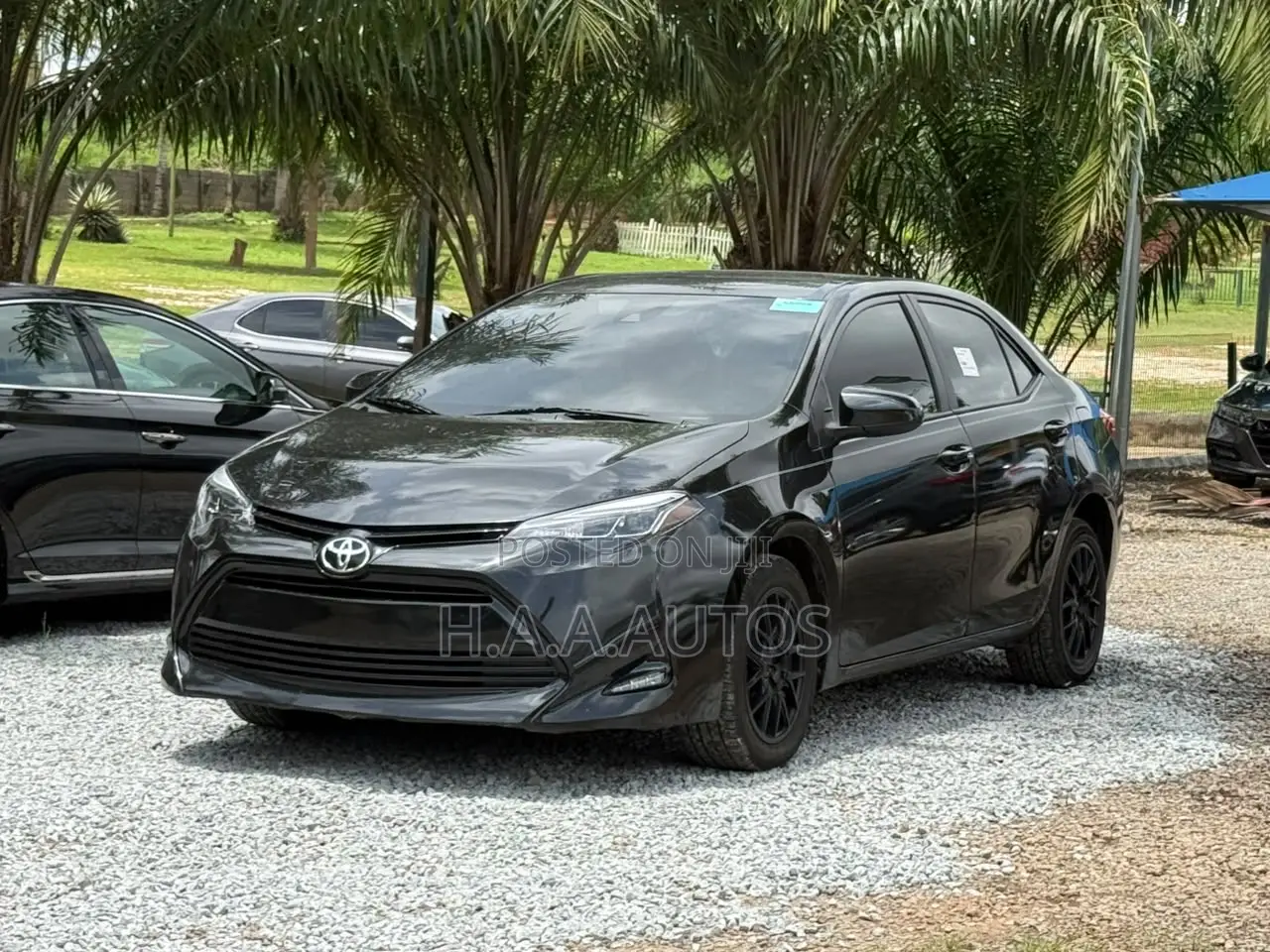 Toyota Corolla LE 4dr Sedan (1.8L 4cyl CVT) 2017 Black