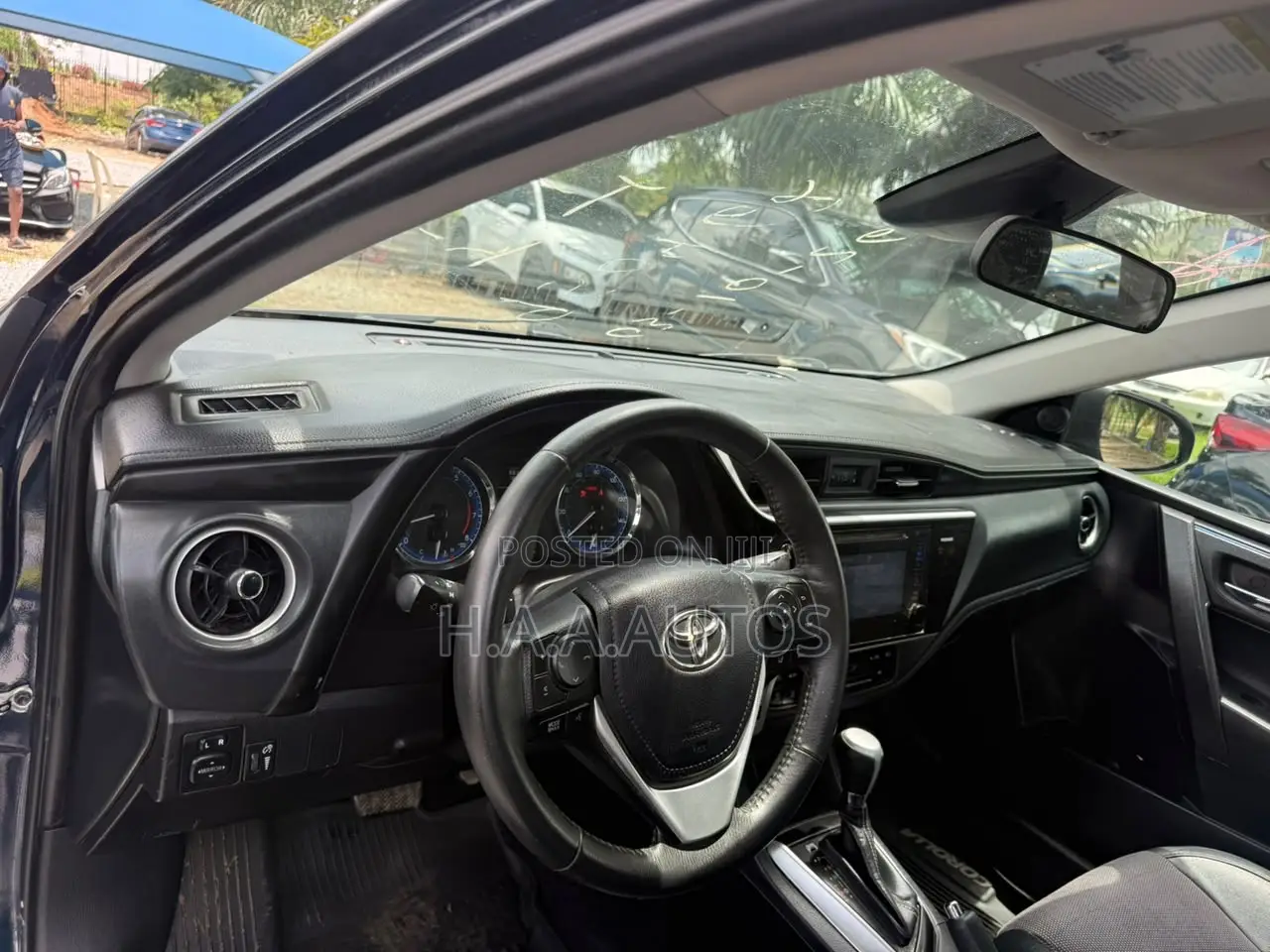 Toyota Corolla SE Special Edition 4dr Sedan (1.8L 4cyl CVT) 2017 Black