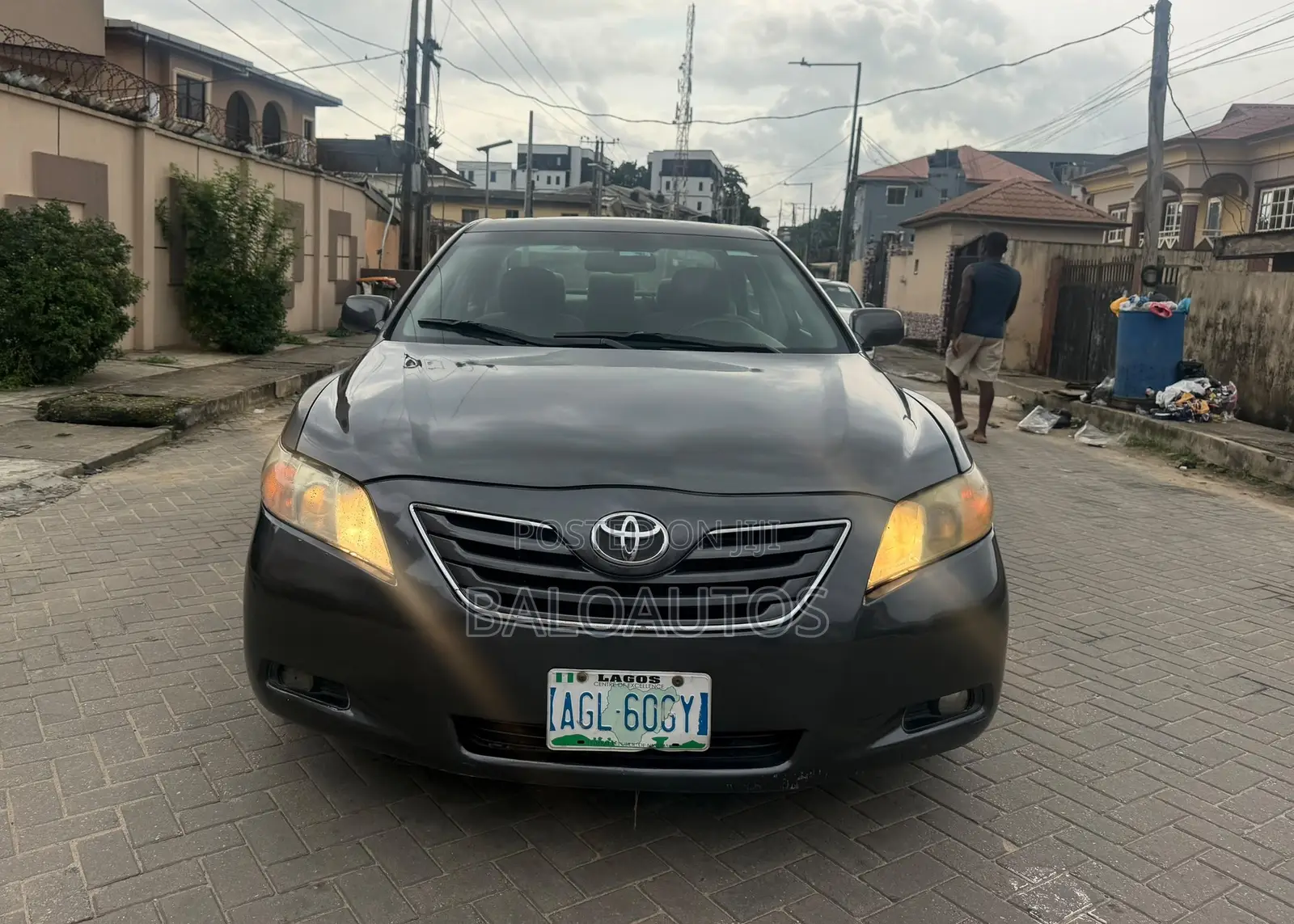 Toyota Camry XLE 4dr Sedan (2.4 4cyl 5A) 2008 Gray