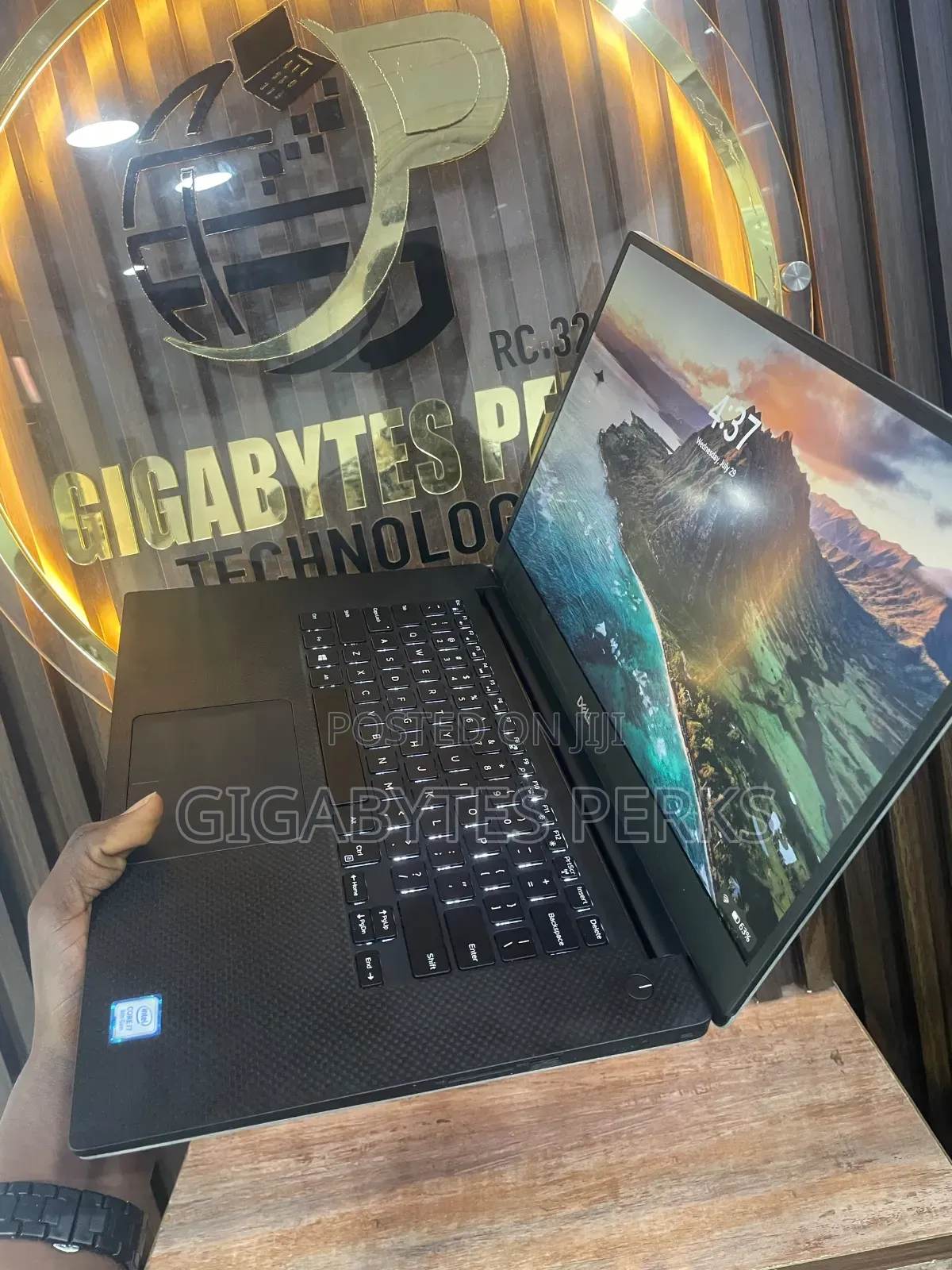 Laptop Dell Precision 5530 16GB Intel Core i7 SSD 512GB