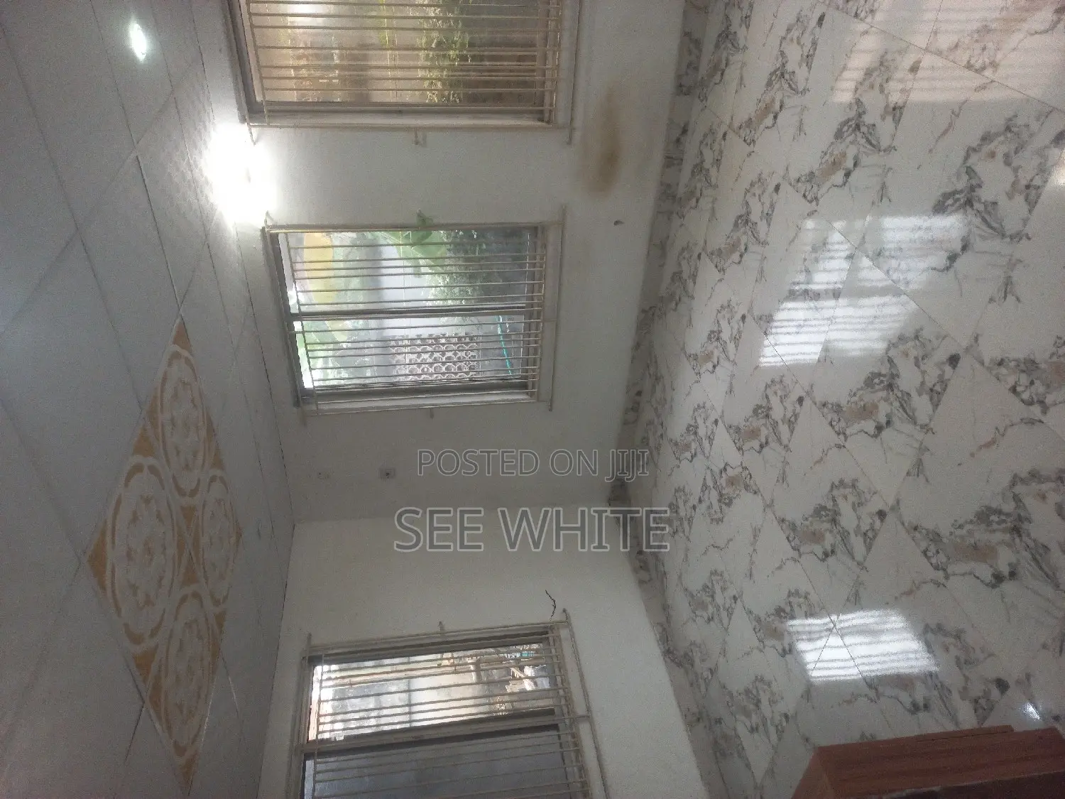 Mini Flat in Close, Satellite Town for rent