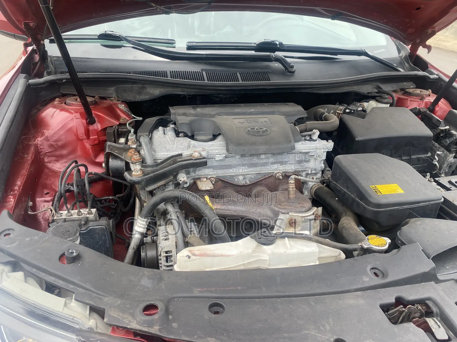 Toyota Camry SE 4dr Sedan (2.5L 4cyl 6A) 2013 Red