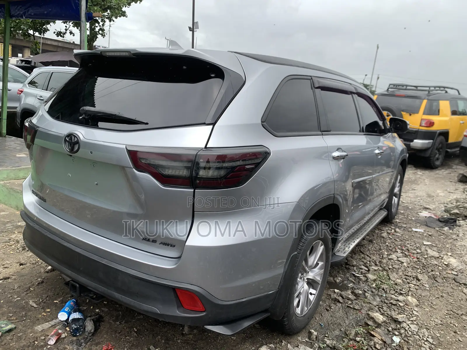 Toyota Highlander XLE V6 4x4 (3.5L 6cyl 6A) 2016 Silver