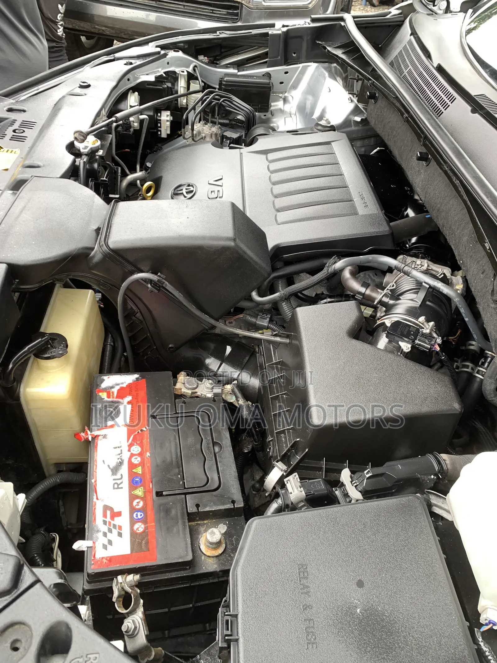 Toyota Highlander XLE V6 4x4 (3.5L 6cyl 6A) 2016 Silver