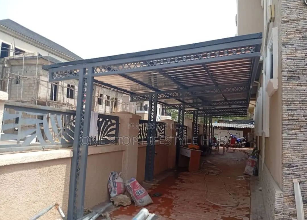 Modern Carport Construction Installation – Durable Designs