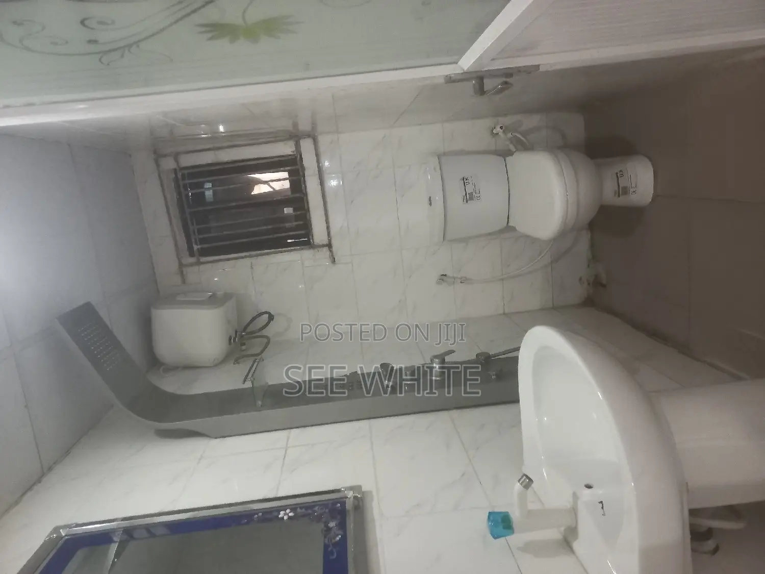 Mini Flat in Close, Satellite Town for rent