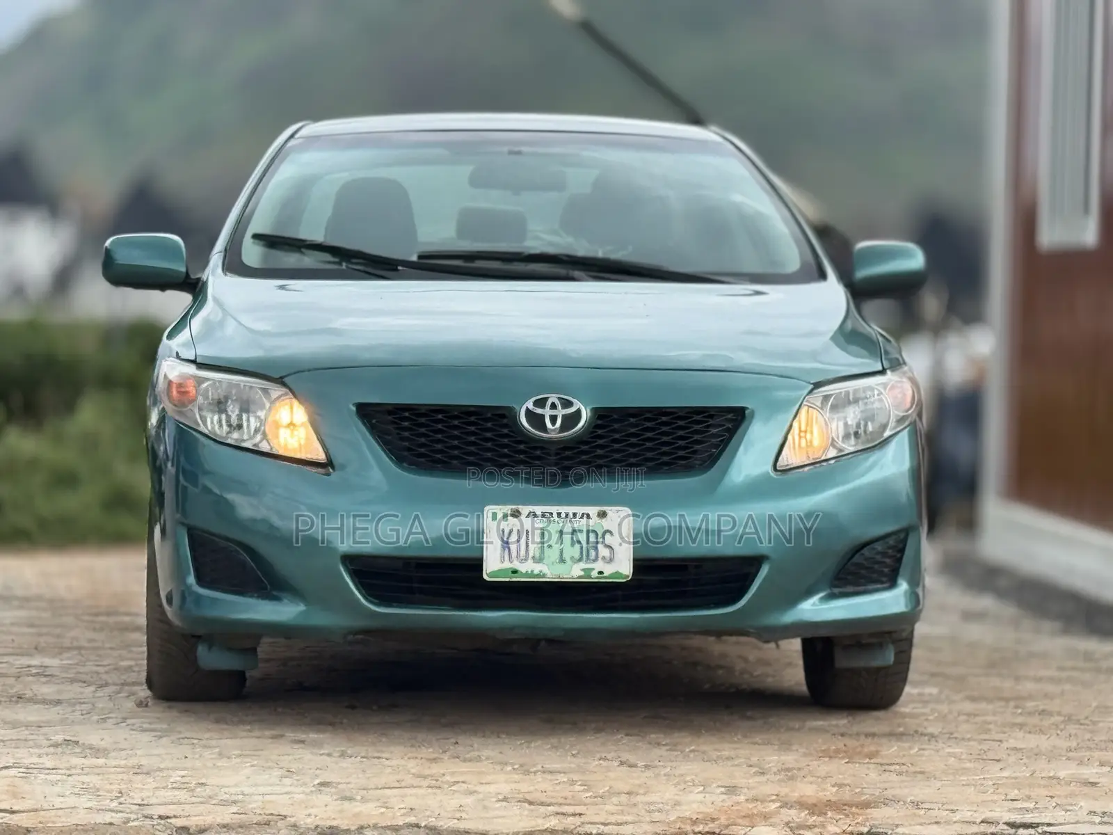 Toyota Corolla LE 4dr Sedan (1.8L 4cyl 4A) 2010 Teal