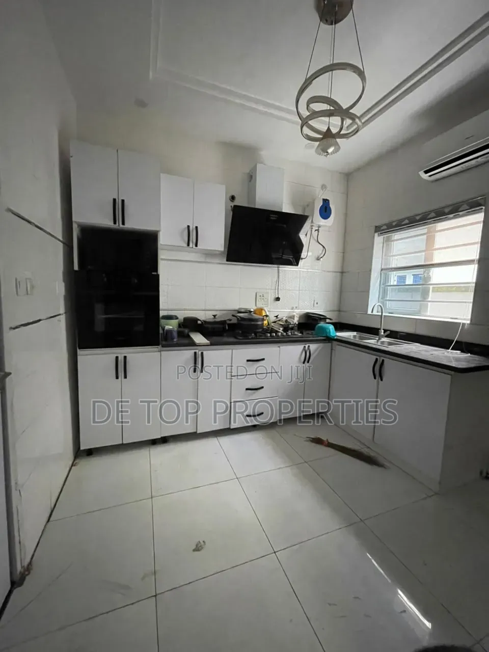 4bdrm Duplex in Lekki County for rent