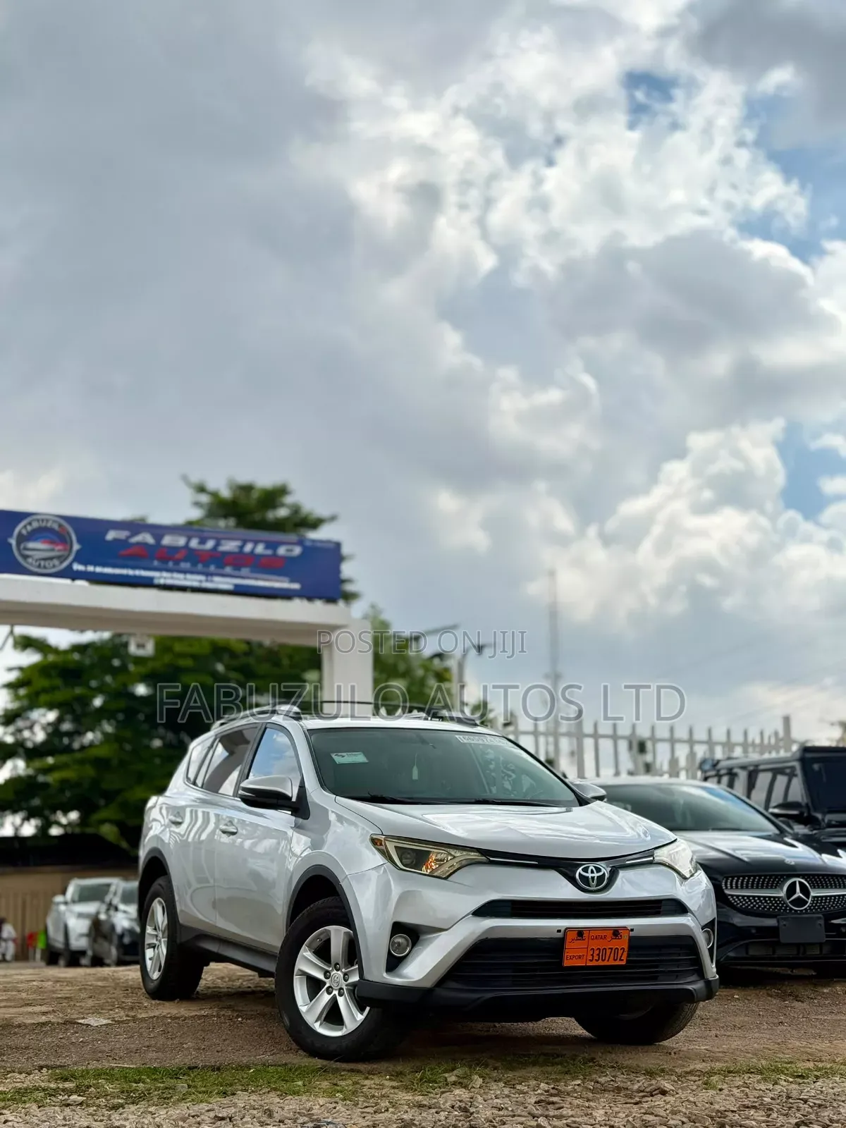 Toyota RAV4 XLE AWD (2.5L 4cyl 6A) 2016 Silver