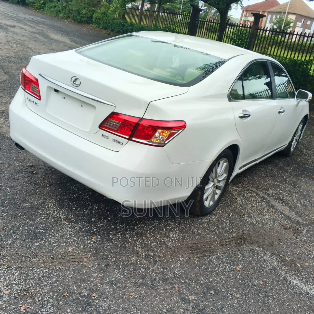 Lexus ES 350 2010 White