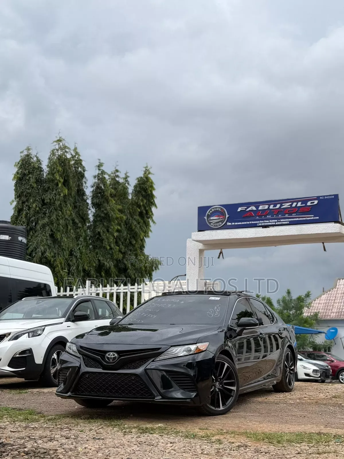 Toyota Camry 2018 Black