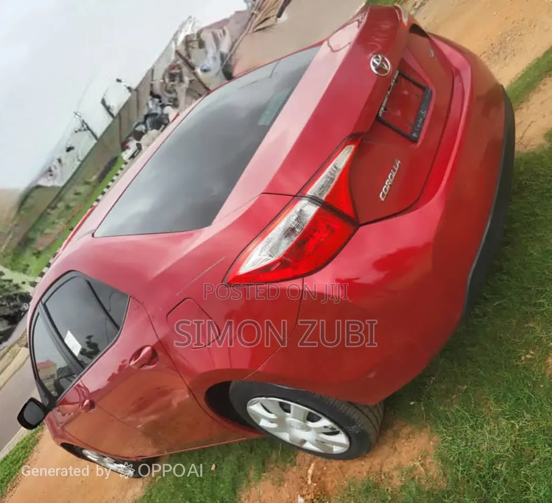 Toyota Corolla 2015 Red
