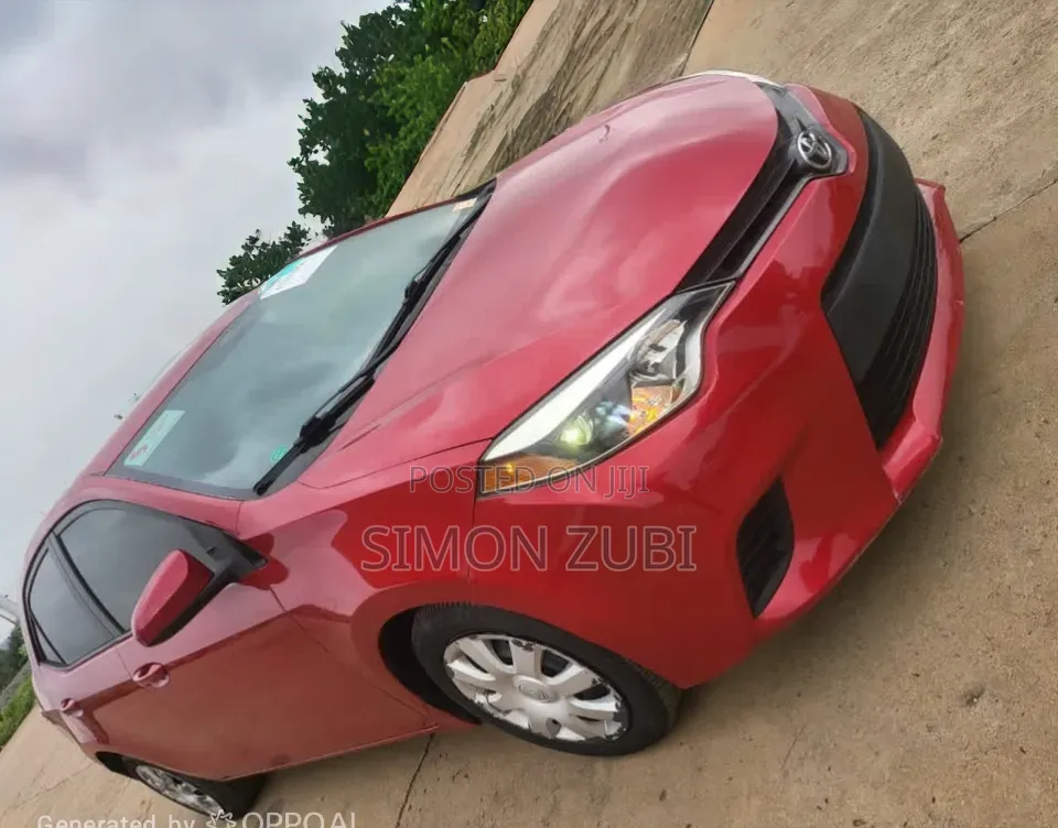 Toyota Corolla 2015 Red
