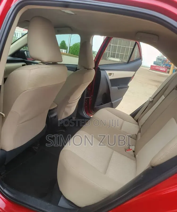 Toyota Corolla 2015 Red