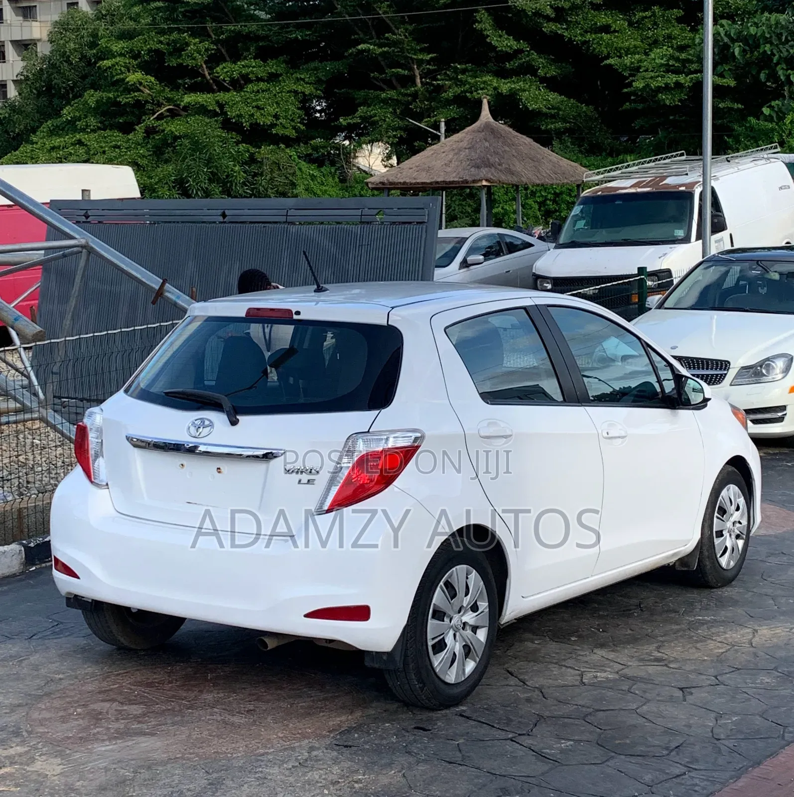 Toyota Yaris 2014 White