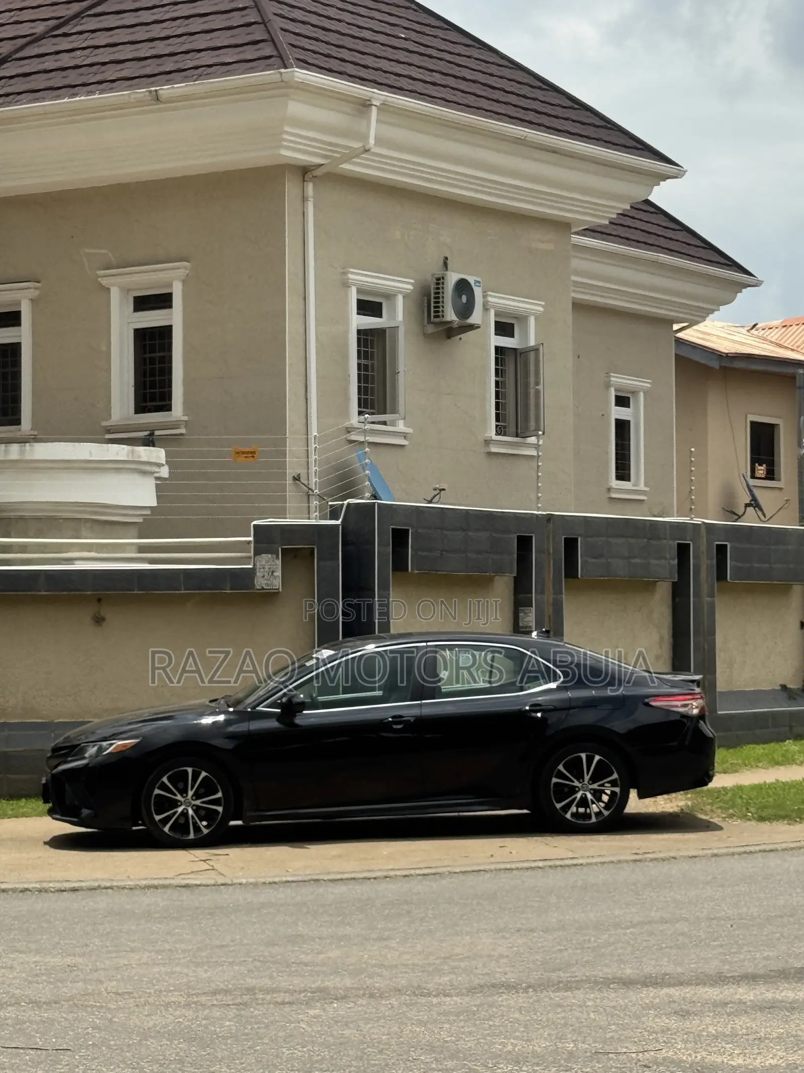 Toyota Camry SE (2.5L 4cyl 8A) 2019 Black