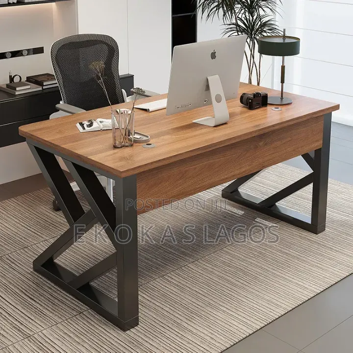 Metal Legs Home Office Desk Work Station Foreign Table