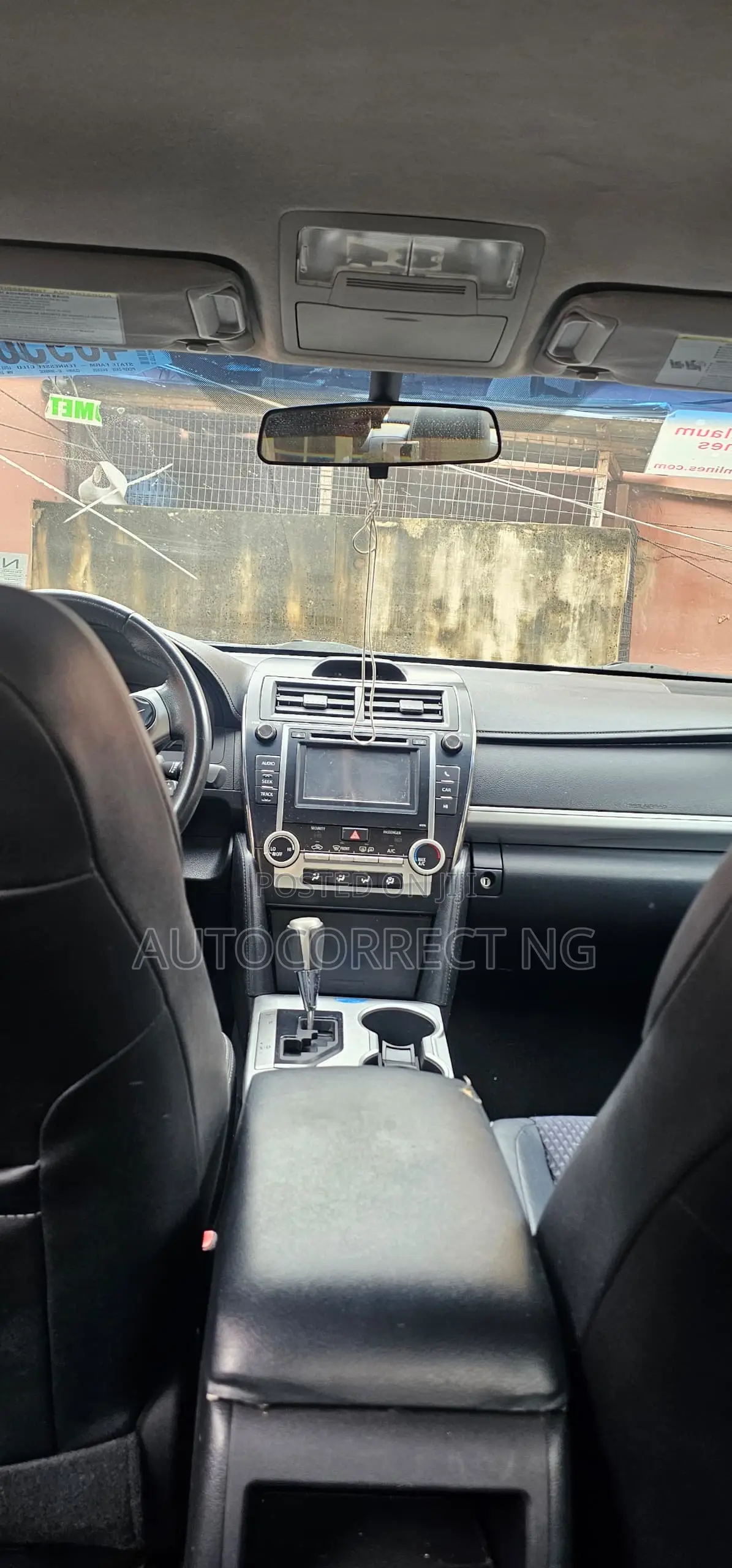 Toyota Camry SE 4dr Sedan (2.5L 4cyl 6A) 2012 Black