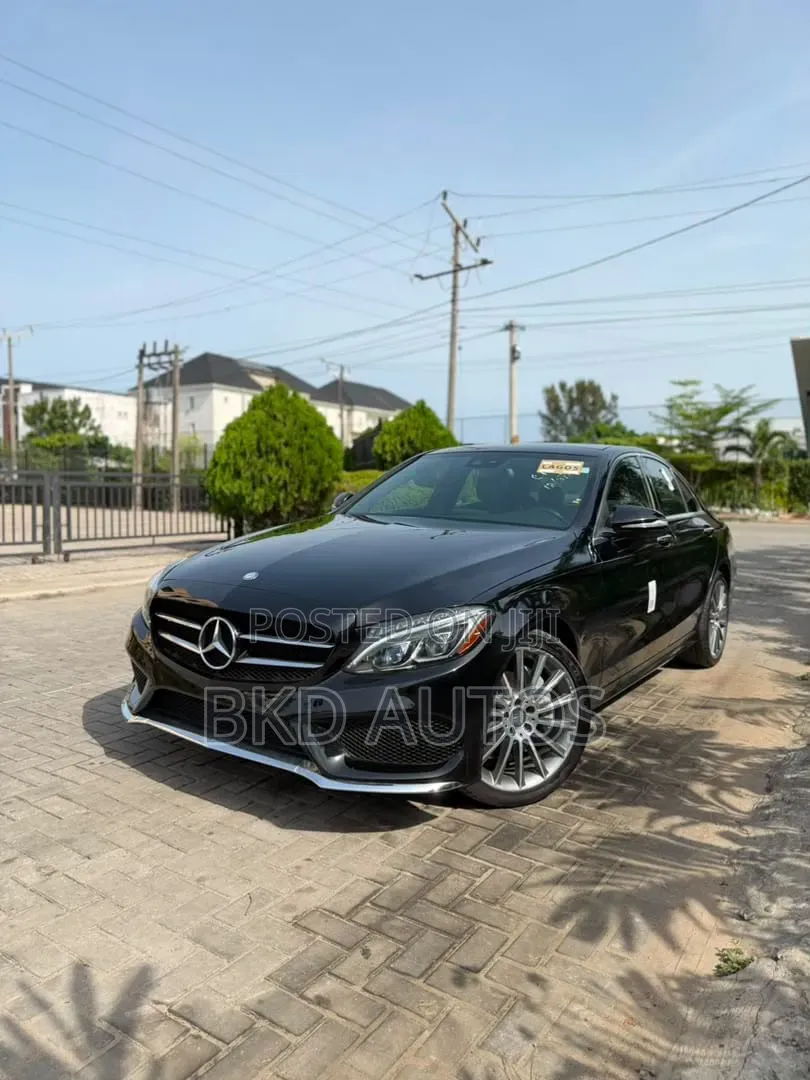 Mercedes-Benz C400 4Matic AWD Sedan (3.0L V6 7A) 2015 Black