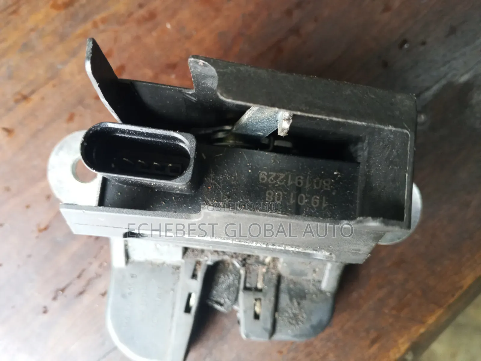 Boot Catcher for Tiguan, 2010-2013 Model