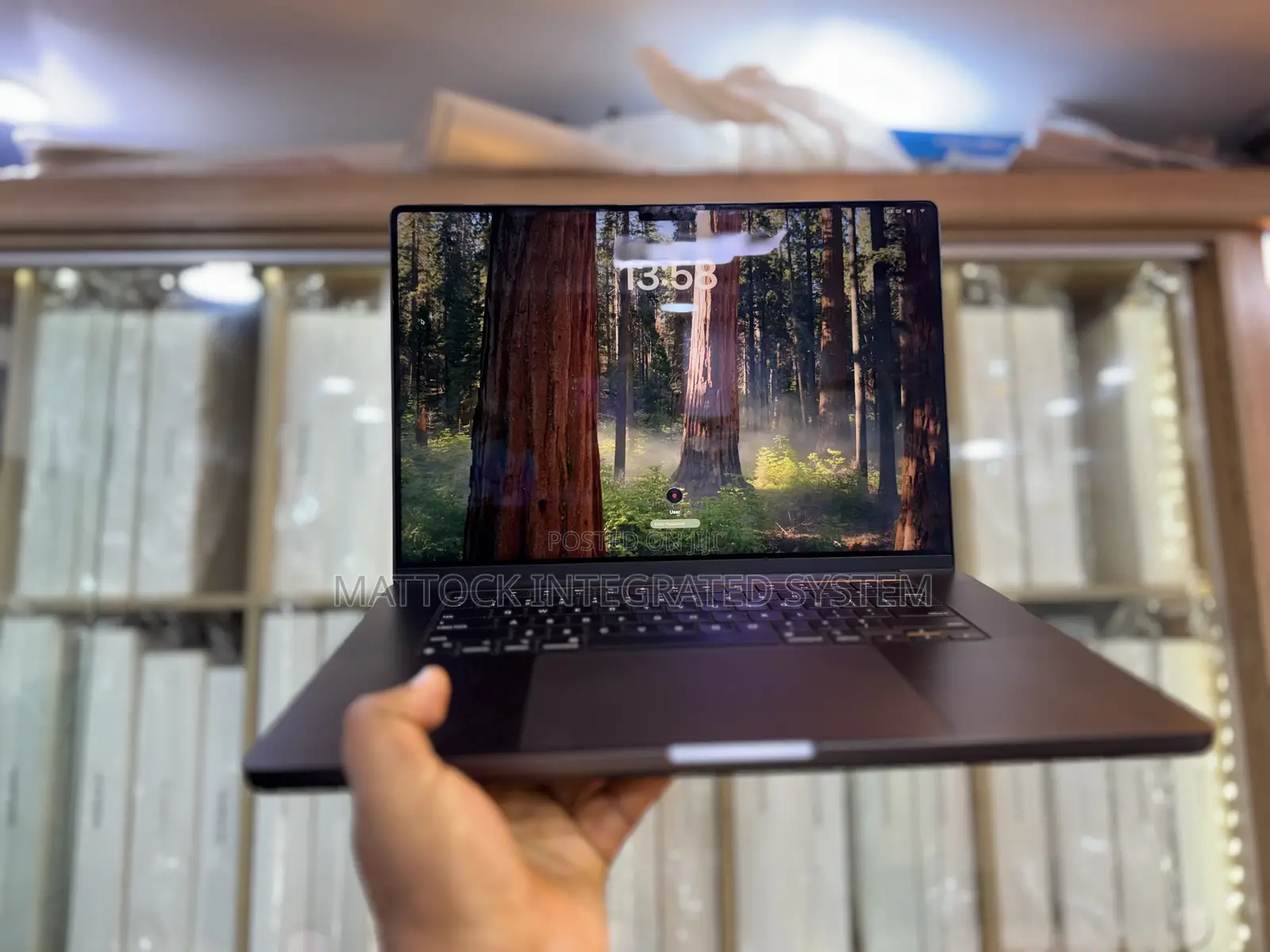 Laptop Apple MacBook Pro 2023 M3 Pro 18GB Apple M3 SSD 2T