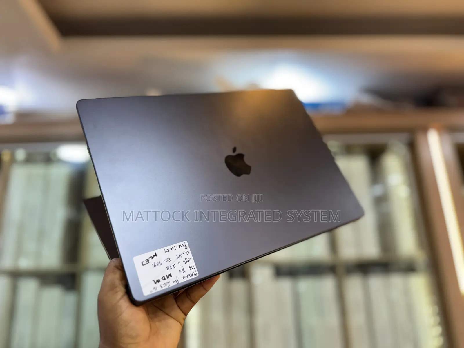 Laptop Apple MacBook Pro 2023 M3 Pro 18GB Apple M3 SSD 2T