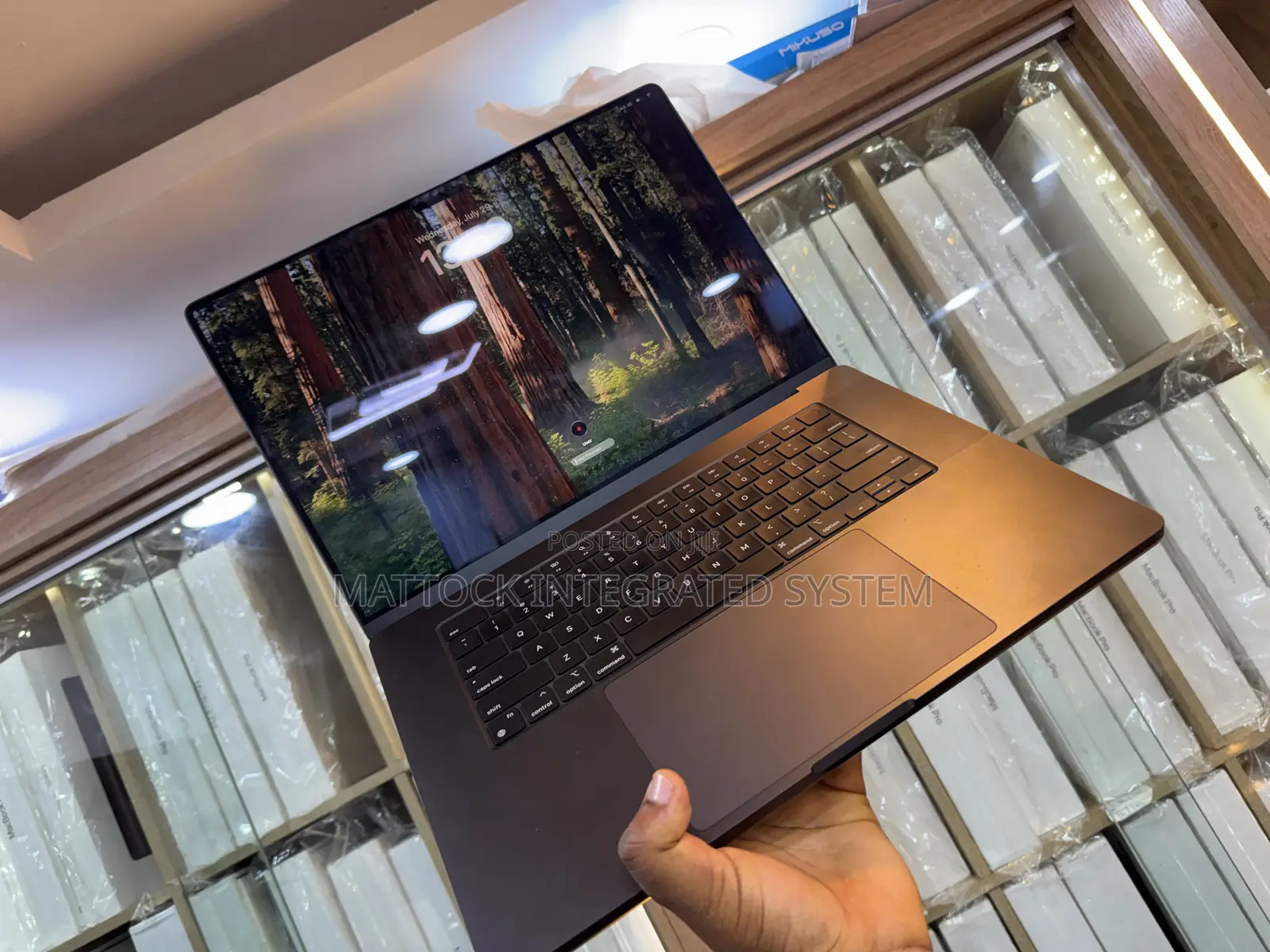 Laptop Apple MacBook Pro 2023 M3 Pro 18GB Apple M3 SSD 2T