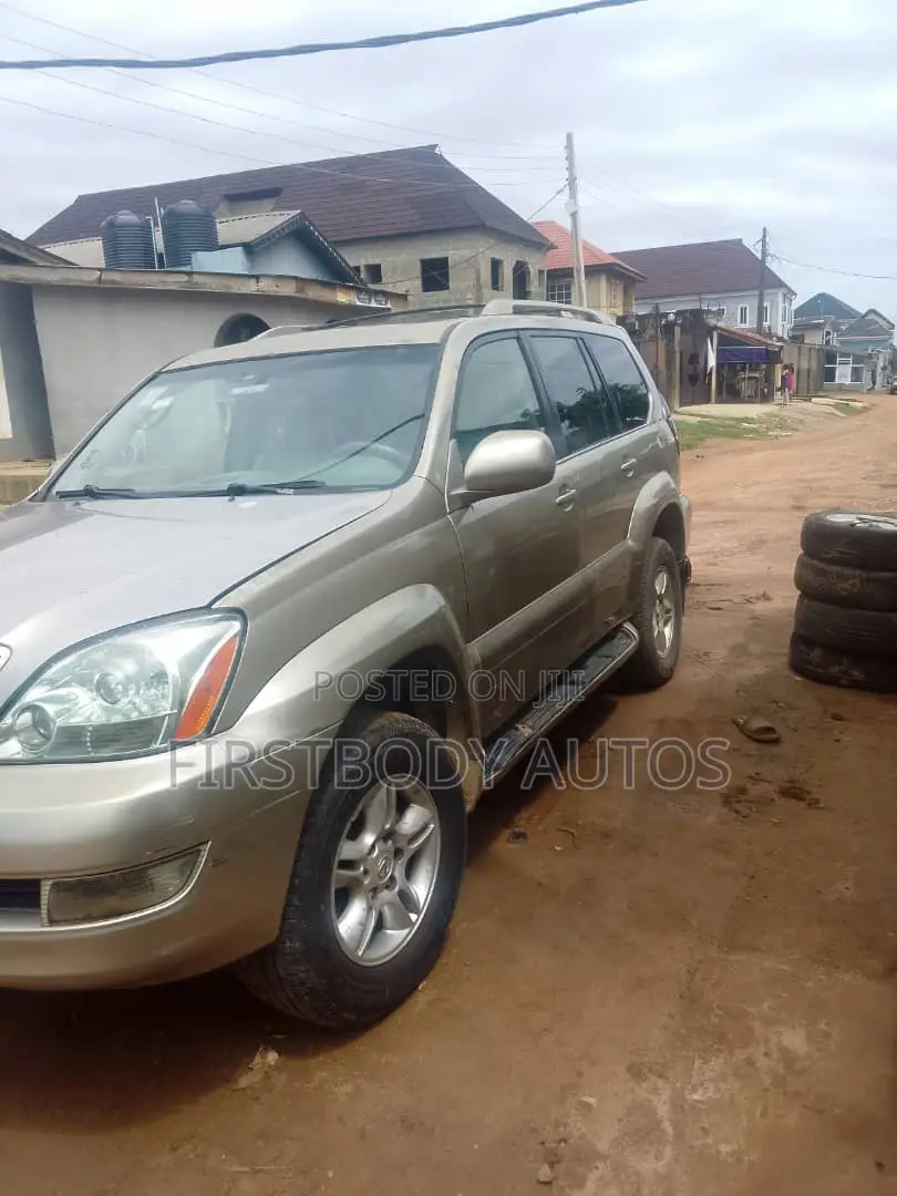 Lexus GX 470 Sport Utility 2005 Gray