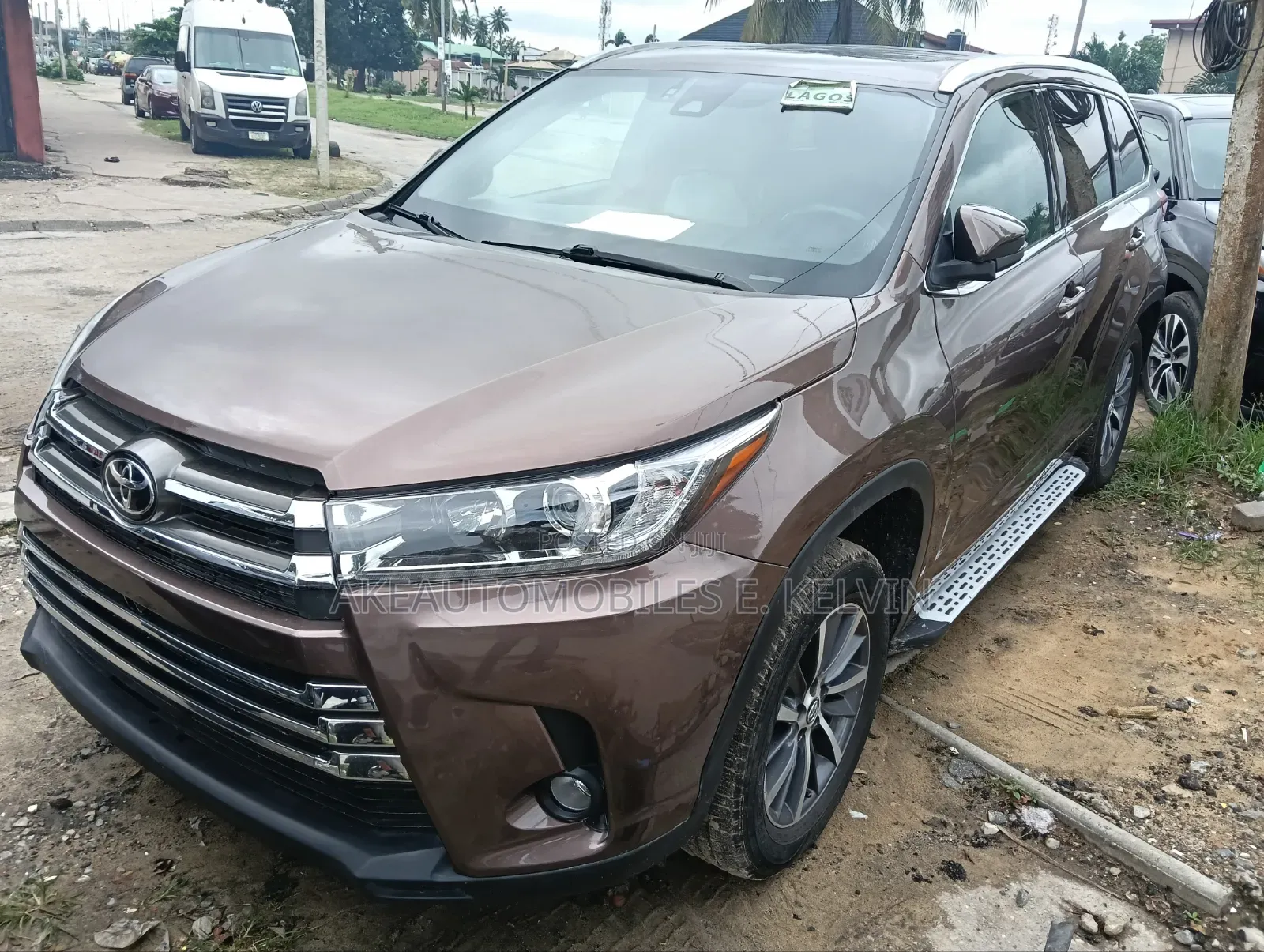 Toyota Highlander 2017 Brown