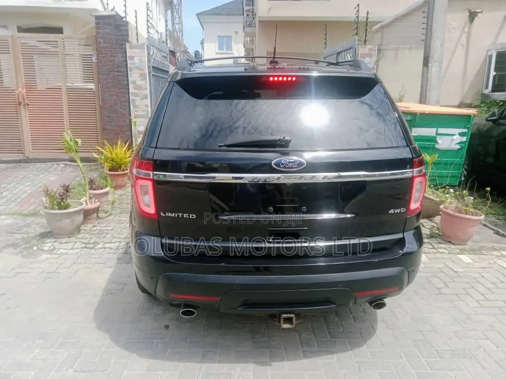 Ford Explorer Limited 4dr FWD (2.0L 4cyl 6A) 2012 Black