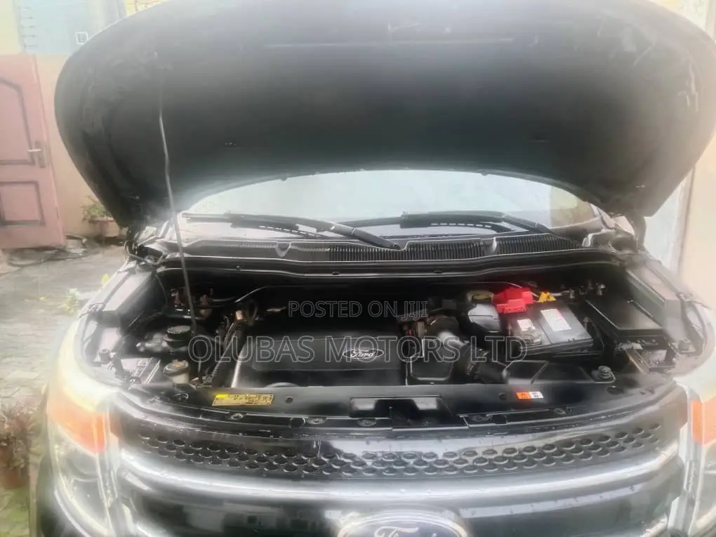 Ford Explorer Limited 4dr FWD (2.0L 4cyl 6A) 2012 Black