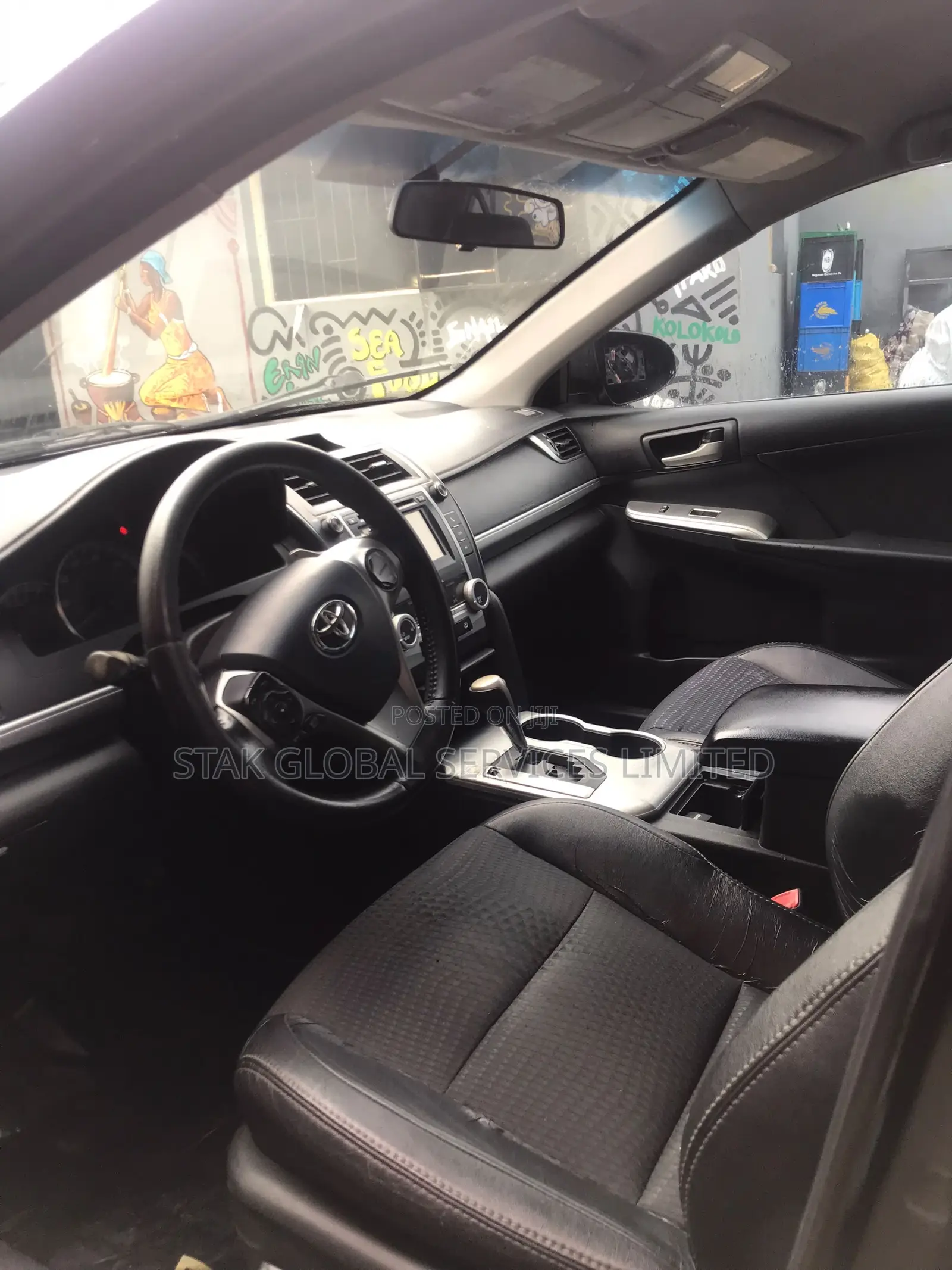 Toyota Camry SE 4dr Sedan (2.5L 4cyl 6A) 2013 Black